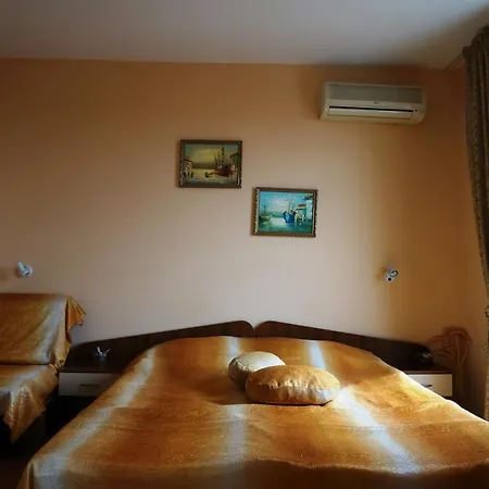 Guest house Seaside In The Center Of